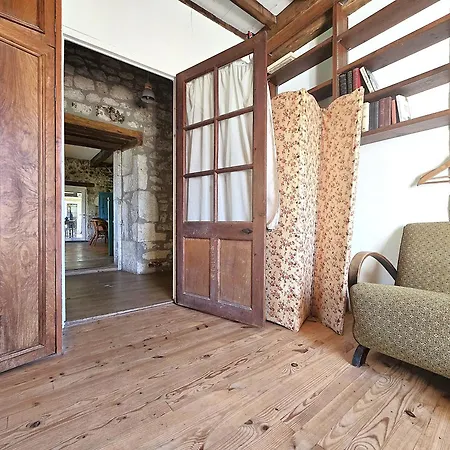 Holiday home Magnifique Ferme Renovee Et Sa Piscine Ecologique - 15 Personnes - 7 *