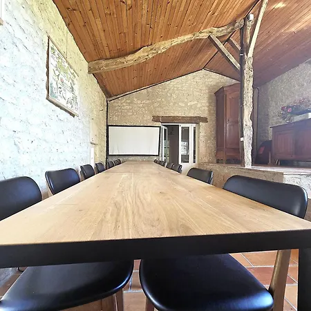 Magnifique Ferme Renovee Et Sa Piscine Ecologique - 15 Personnes - 7 Holiday home Touffailles