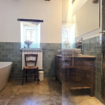 Holiday home Magnifique Ferme Renovee Et Sa Piscine Ecologique - 15 Personnes - 7 Touffailles